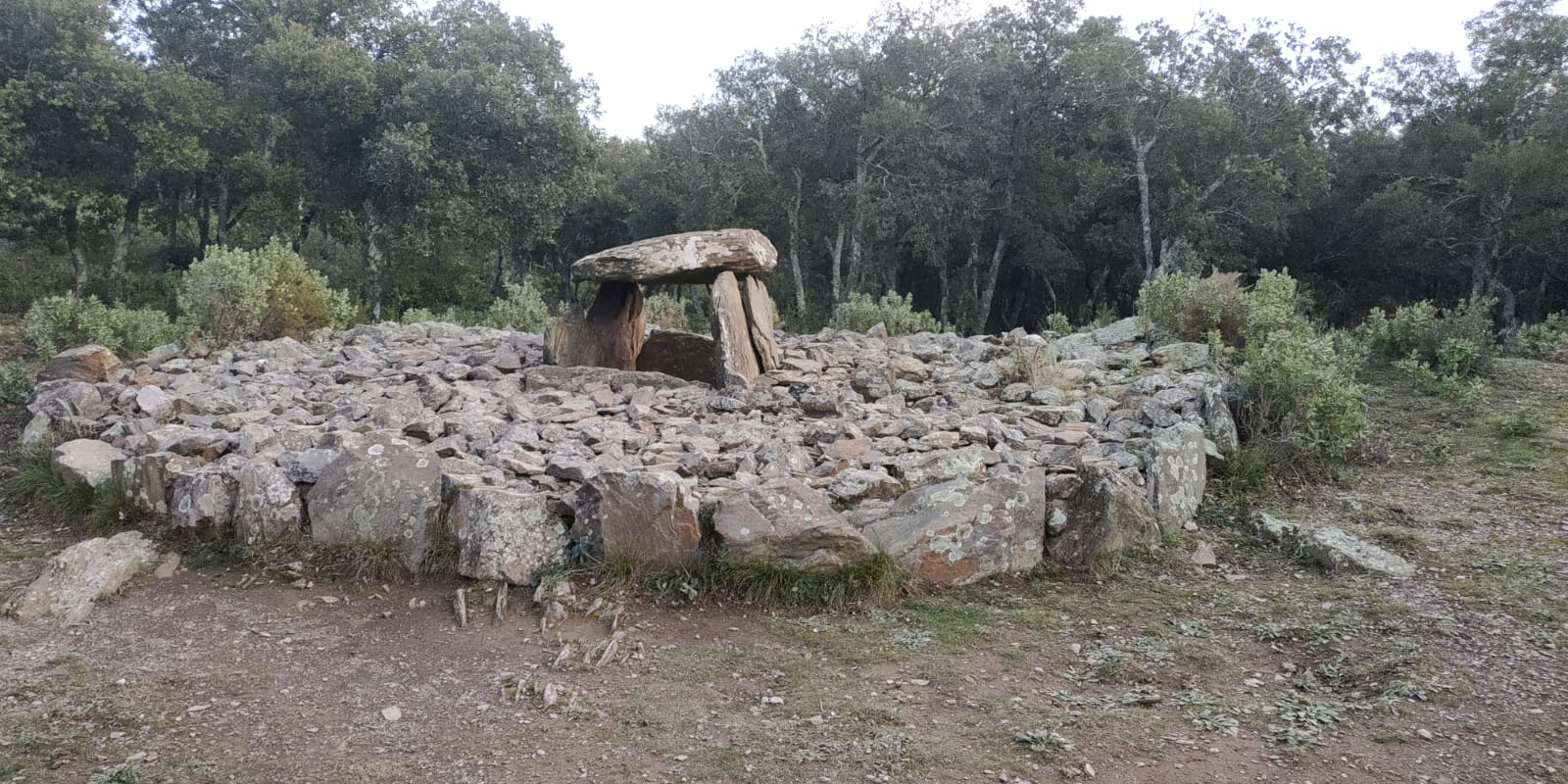 dolmen de los tomillos